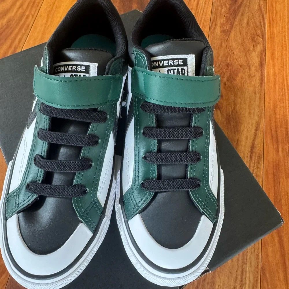 CONVERSE PRO BLAZE EASY-ON YOUTH BOYS' Black and Green Low-Top Sneakers - Picture 3 of 12